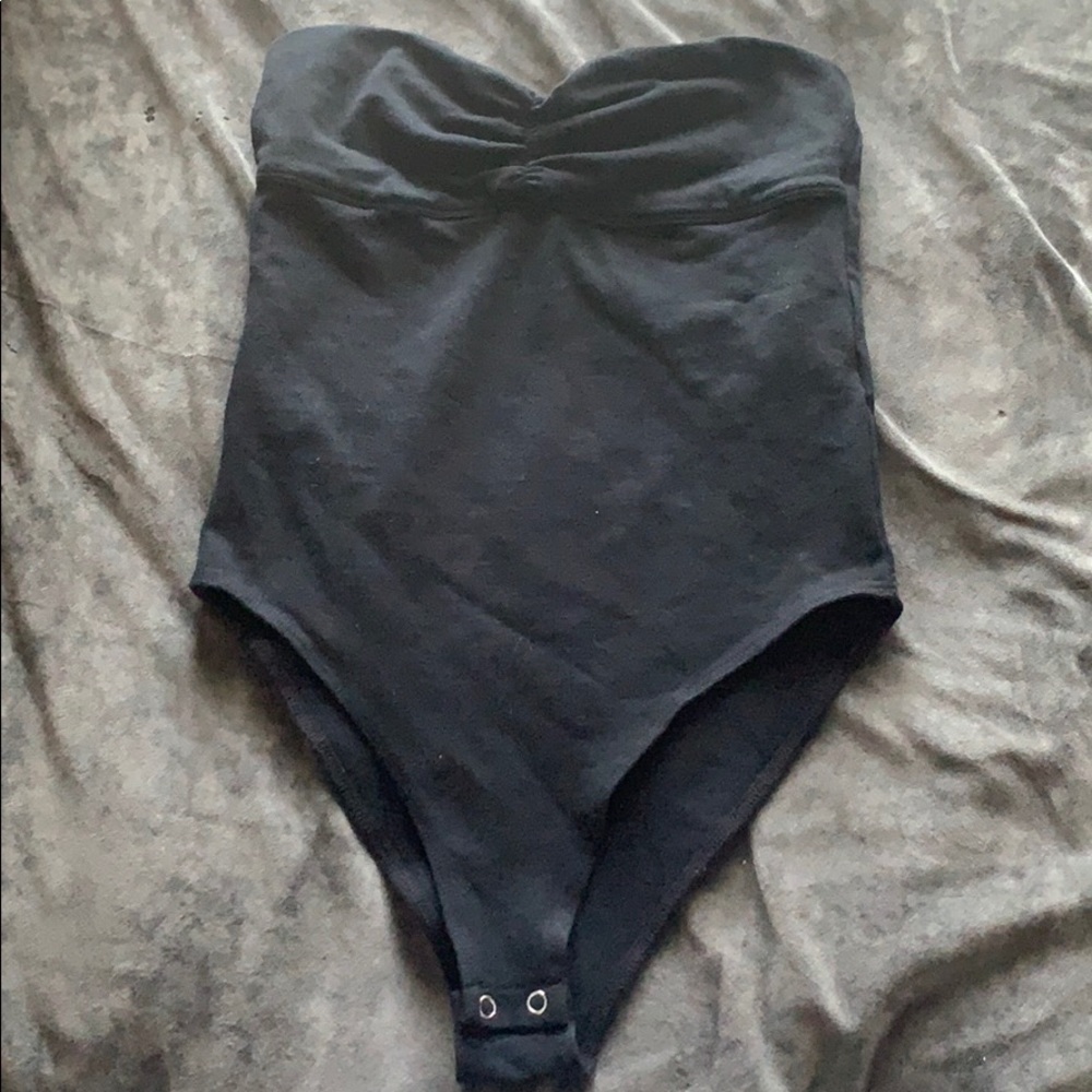 Black body suit tube top